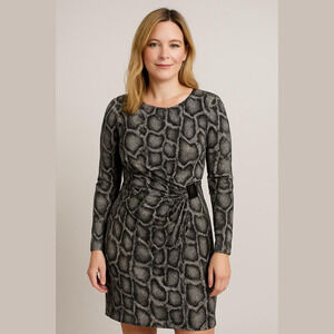 Michael Kors Black & White Dress/w metal side accent P2P 21-24” SIZE L nwt